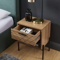 Table De Chevet GEOMA Effet Chêne Foncé Et Motifs 1 Tiroir -Meuble Déco Soldes table de chevet geoma effet chene fonce et motifs 1 tiroir 2